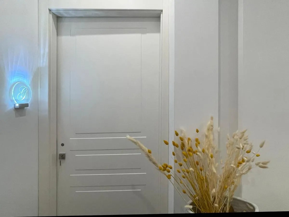 Hotel B And G San Babila- Luxury In The Heart Of Milano - Design District Maison d'hôtes Milan