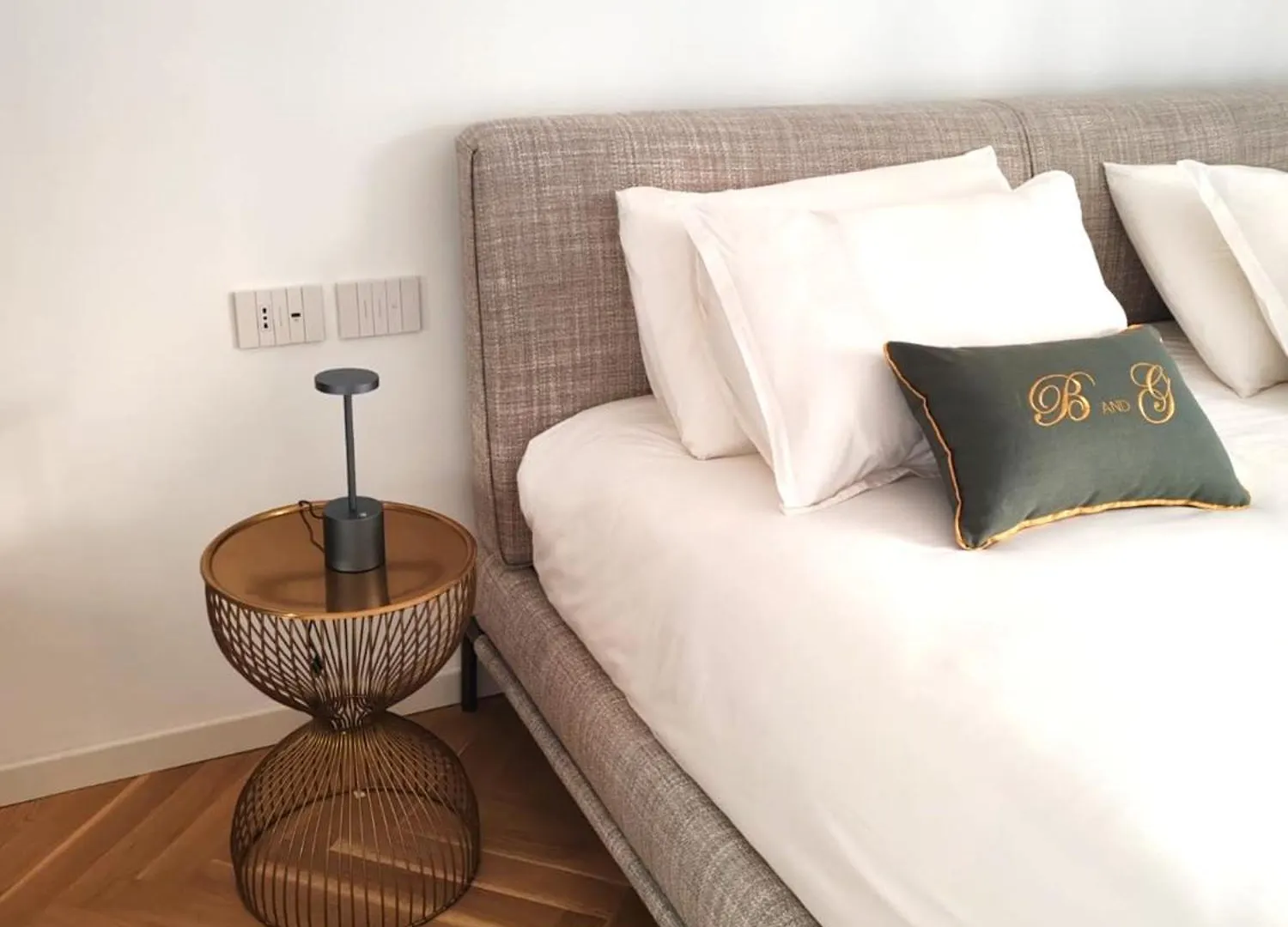B And G San Babila- Luxury In The Heart Of Milano - Design District Hotel Guest house Milan