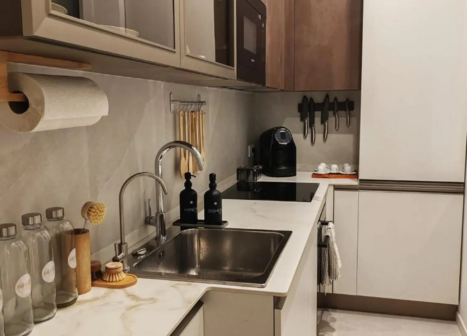 Отель B And G San Babila- Luxury In The Heart Of Milano - Design District